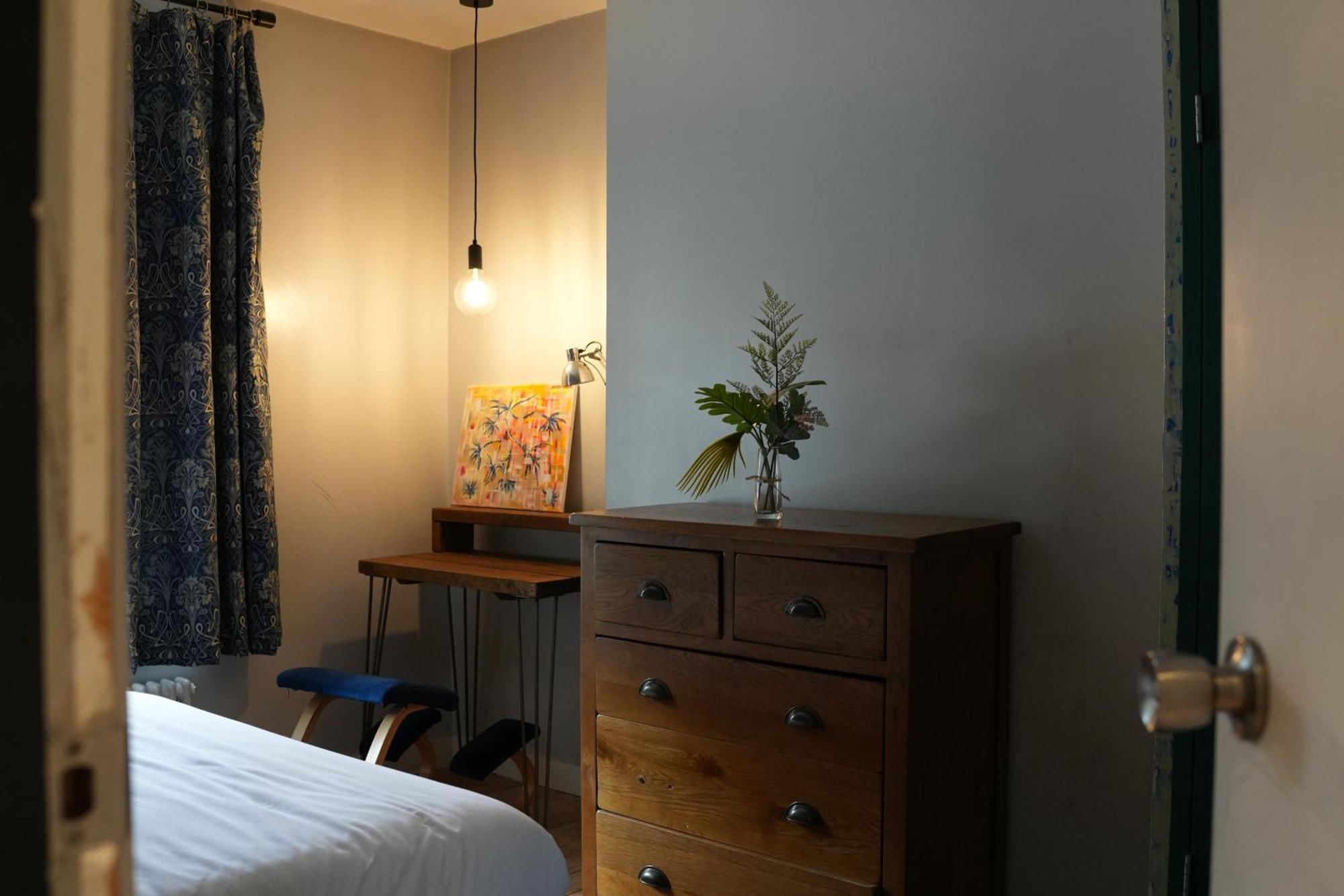 Stylish-Brockley-Entire Place Apartment London Exterior photo